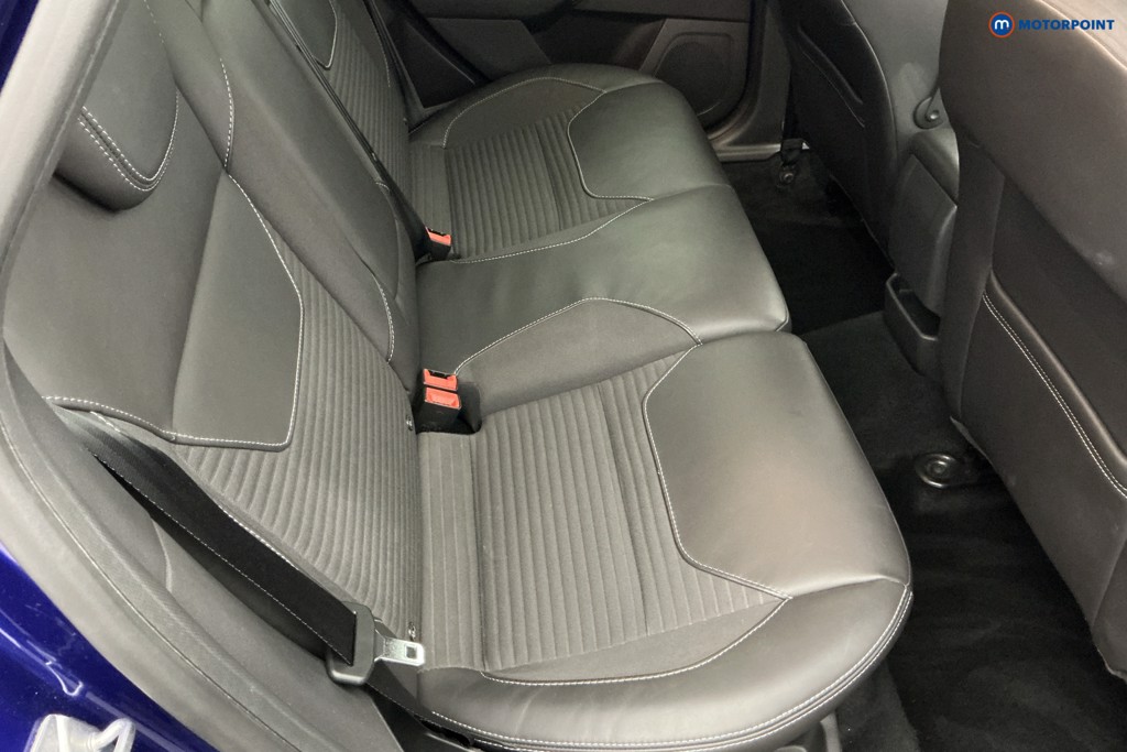 Ford Focus Titanium X Automatic Petrol Hatchback - Stock Number (1643152) - 4th supplementary image