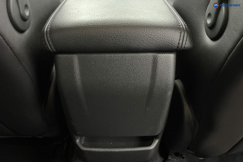 Ford Focus Titanium X Automatic Petrol Hatchback - Stock Number (1643152) - 10th supplementary image
