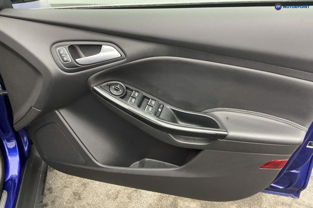 Ford Focus Titanium X Automatic Petrol Hatchback - Stock Number (1643152) - 24th supplementary image