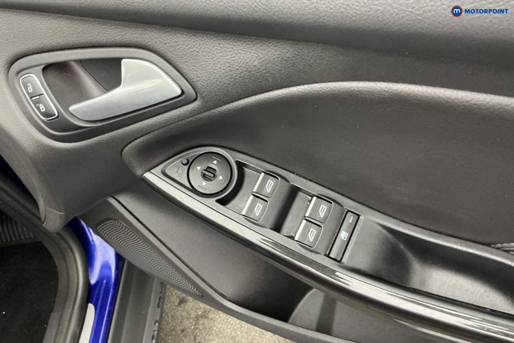 Ford Focus Titanium X Automatic Petrol Hatchback - Stock Number (1643152) - 25th supplementary image