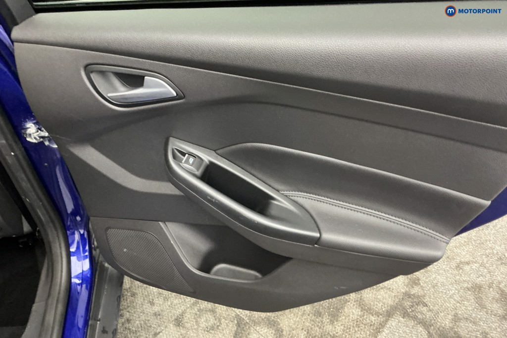 Ford Focus Titanium X Automatic Petrol Hatchback - Stock Number (1643152) - 26th supplementary image