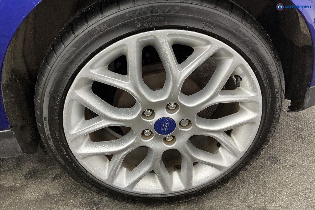 Ford Focus Titanium X Automatic Petrol Hatchback - Stock Number (1643152) - 37th supplementary image