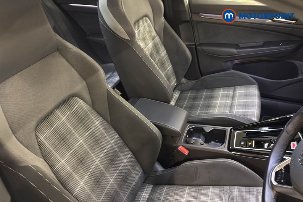 Volkswagen Golf GTD Automatic Diesel Hatchback - Stock Number (1643210) - 22nd supplementary image
