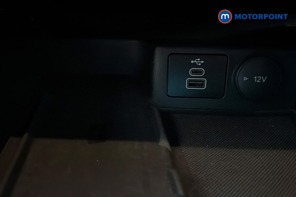 Ford Kuga St-Line Automatic Petrol-Electric Hybrid SUV - Stock Number (1643218) - 17th supplementary image