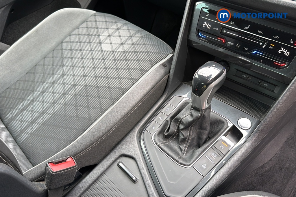 Volkswagen Tiguan R-Line Automatic Petrol SUV - Stock Number (1643247) - 15th supplementary image