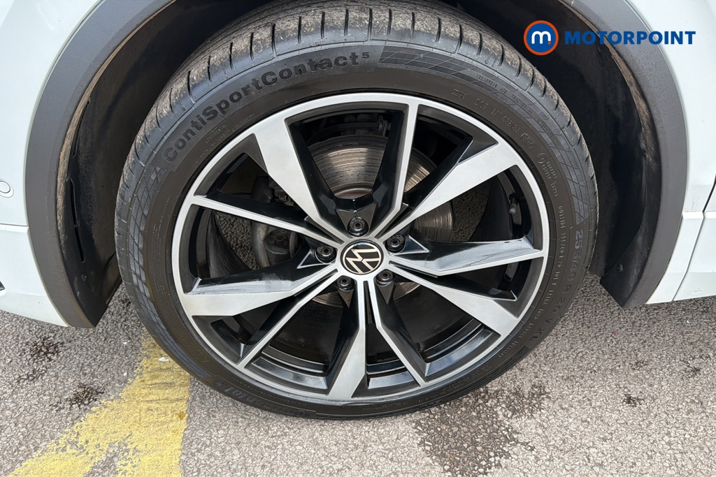 Volkswagen Tiguan R-Line Automatic Petrol SUV - Stock Number (1643247) - 44th supplementary image