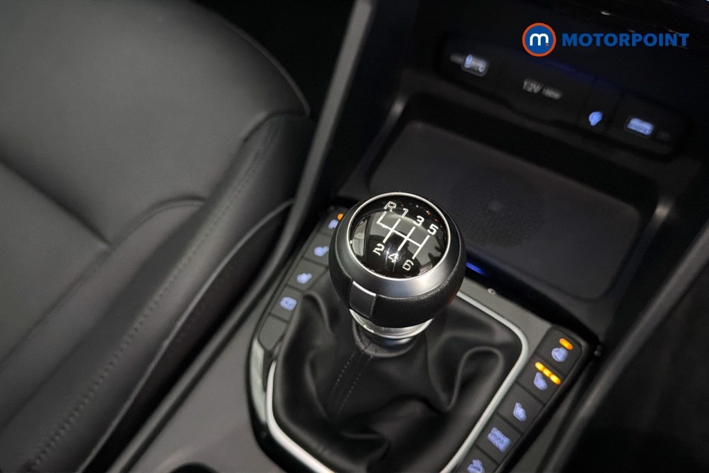 Hyundai Tucson Ultimate Manual Petrol SUV - Stock Number (1643576) - 15th supplementary image