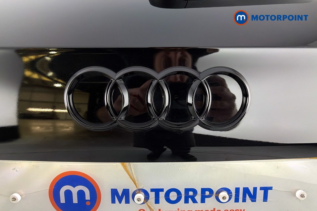 Audi Q2 Black Edition Automatic Petrol SUV - Stock Number (1643636) - 37th supplementary image