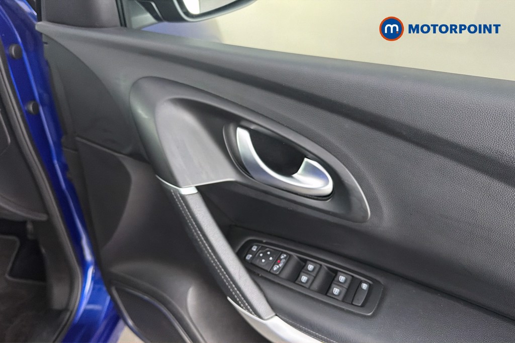 Renault Kadjar Gt Line Automatic Petrol SUV - Stock Number (1643638) - 42nd supplementary image