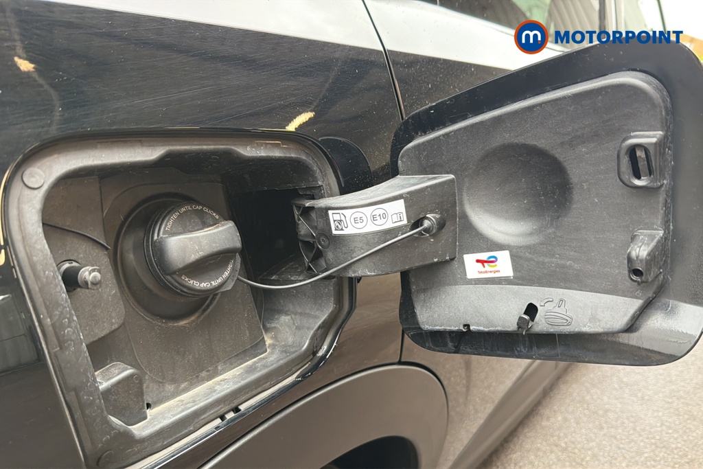 Peugeot 3008 GT Automatic Petrol SUV - Stock Number (1643758) - 41st supplementary image