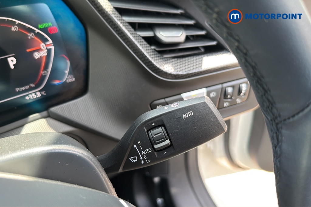 BMW 2 Series Sport Automatic Petrol Saloon - Stock Number (1643760) - 6th supplementary image