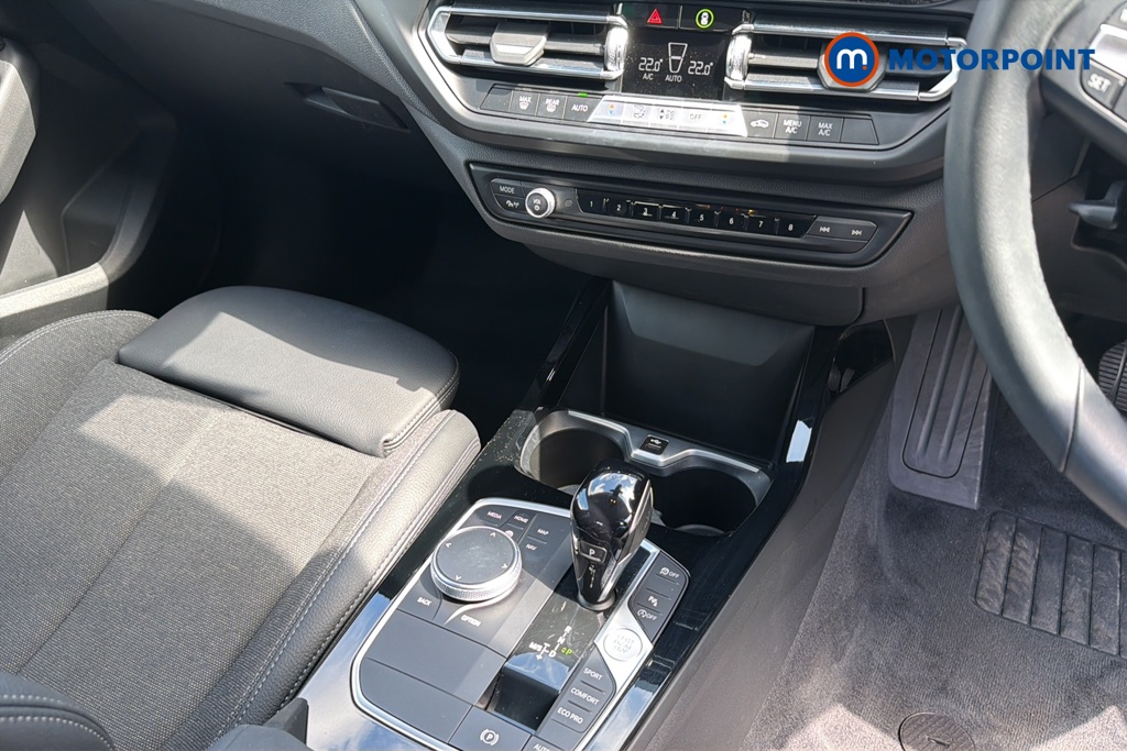 BMW 2 Series Sport Automatic Petrol Saloon - Stock Number (1643760) - 15th supplementary image
