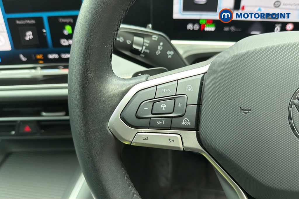 Volkswagen Passat Life Automatic Petrol Plug-In Hybrid Estate - Stock Number (1643779) - 4th supplementary image