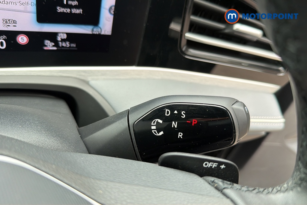 Volkswagen Passat Life Automatic Petrol Plug-In Hybrid Estate - Stock Number (1643779) - 6th supplementary image