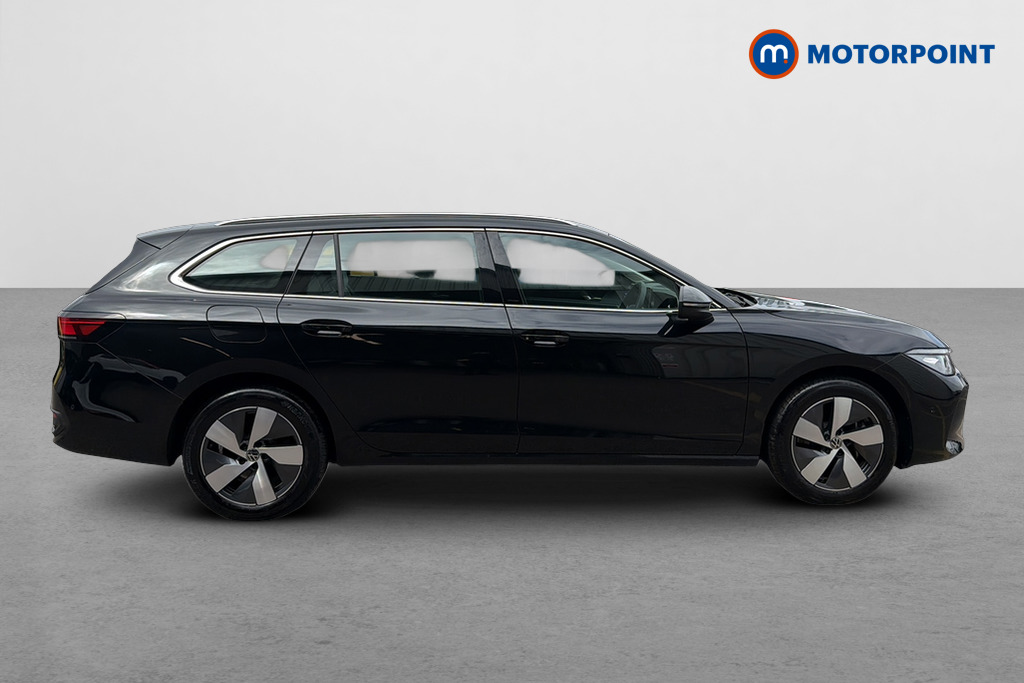 Volkswagen Passat Life Automatic Petrol Plug-In Hybrid Estate - Stock Number (1643779) - Passenger side