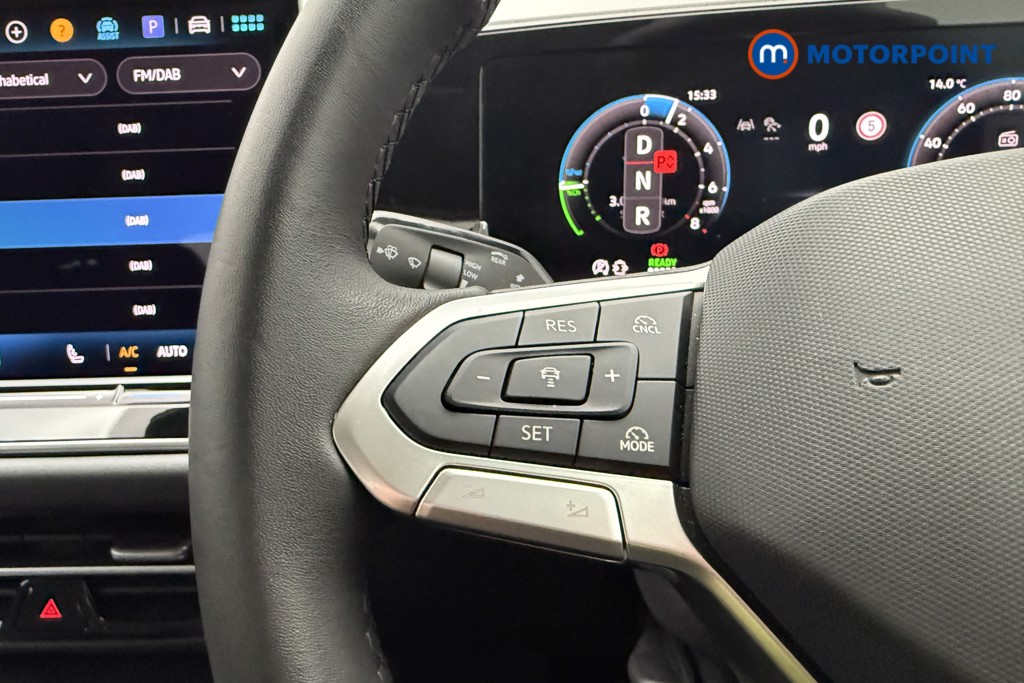 Volkswagen Passat Life Automatic Petrol Plug-In Hybrid Estate - Stock Number (1643783) - 7th supplementary image
