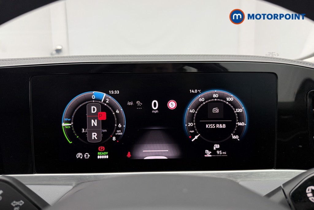 Volkswagen Passat Life Automatic Petrol Plug-In Hybrid Estate - Stock Number (1643783) - 9th supplementary image