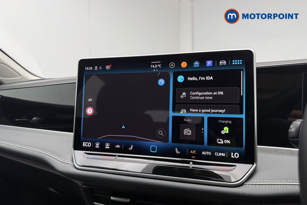 Volkswagen Passat Life Automatic Petrol Plug-In Hybrid Estate - Stock Number (1643783) - 10th supplementary image