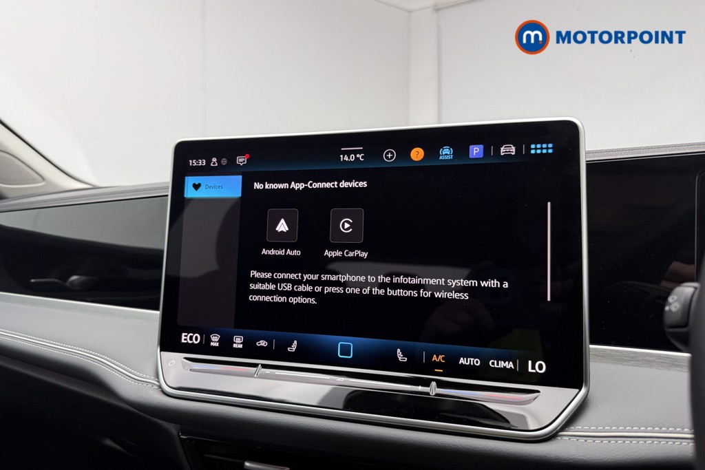 Volkswagen Passat Life Automatic Petrol Plug-In Hybrid Estate - Stock Number (1643783) - 14th supplementary image