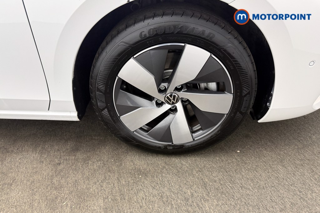 Volkswagen Passat Life Automatic Petrol Plug-In Hybrid Estate - Stock Number (1643783) - 25th supplementary image