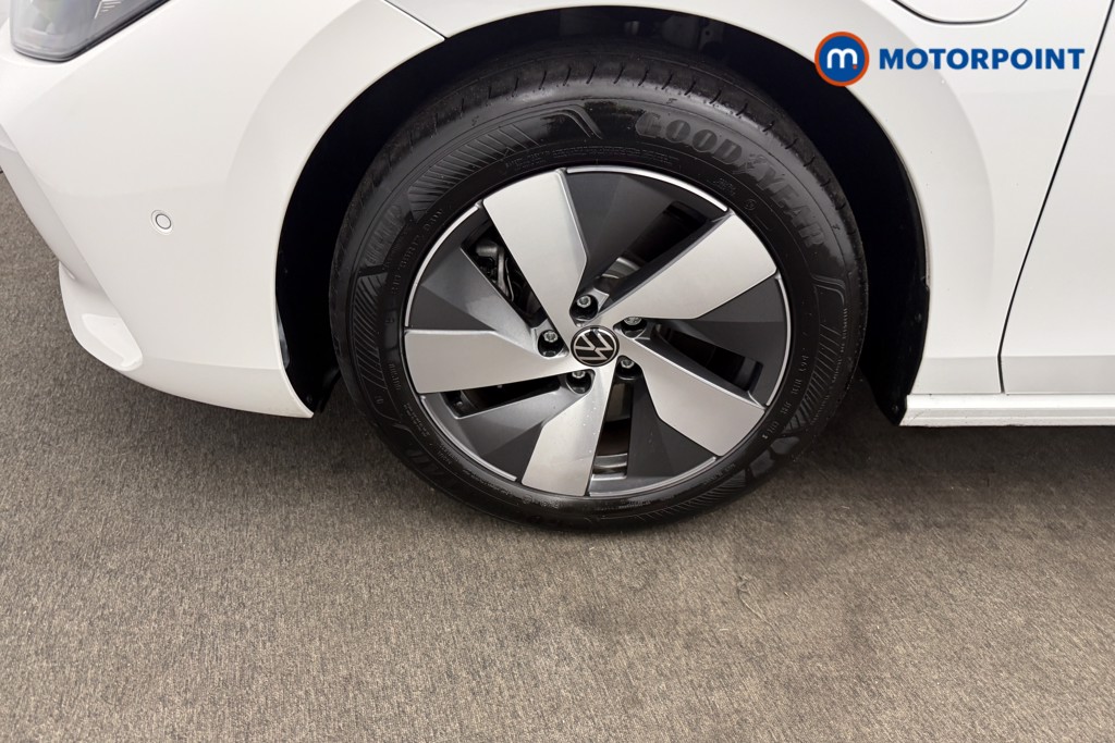 Volkswagen Passat Life Automatic Petrol Plug-In Hybrid Estate - Stock Number (1643783) - 28th supplementary image