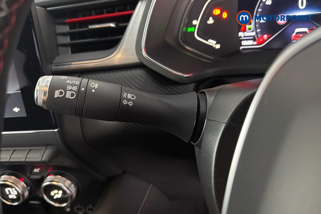 Renault Captur R.S. Line Automatic Petrol SUV - Stock Number (1643888) - 6th supplementary image