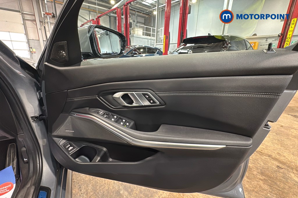 BMW 3 Series M Sport Automatic Petrol Saloon - Stock Number (1644000) - 19th supplementary image