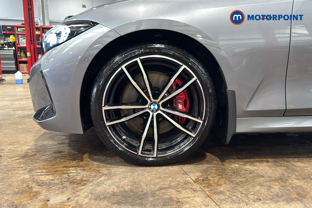 BMW 3 Series M Sport Automatic Petrol Saloon - Stock Number (1644000) - 47th supplementary image