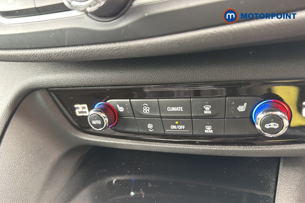 Vauxhall Insignia Elite Manual Petrol Hatchback - Stock Number (1644048) - 14th supplementary image