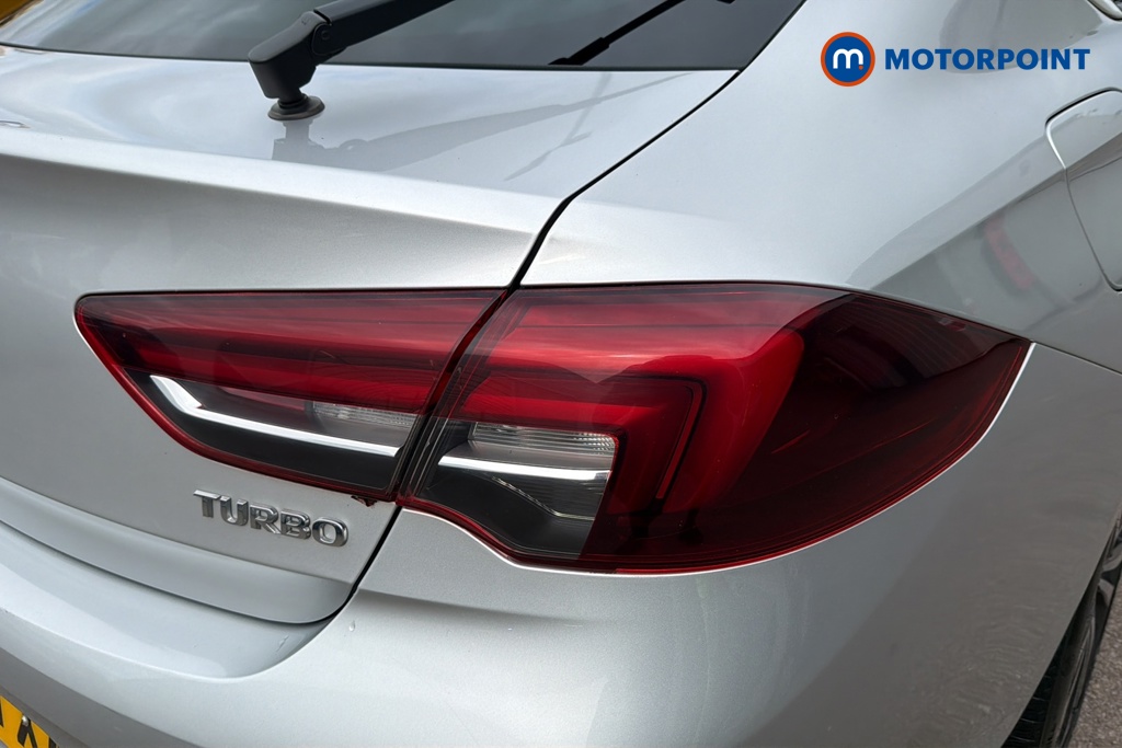 Vauxhall Insignia Elite Manual Petrol Hatchback - Stock Number (1644048) - 36th supplementary image