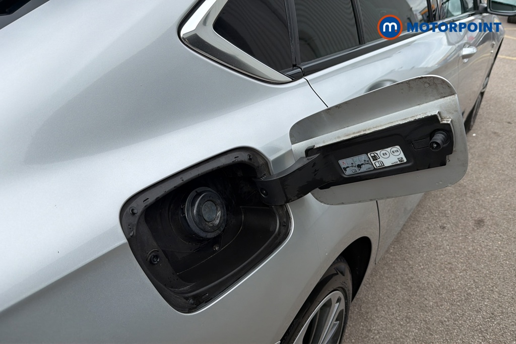 Vauxhall Insignia Elite Manual Petrol Hatchback - Stock Number (1644048) - 41st supplementary image