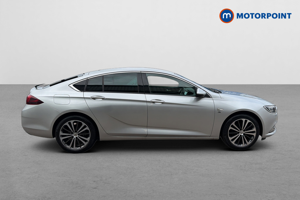 Vauxhall Insignia Elite Manual Petrol Hatchback - Stock Number (1644048) - Passenger side