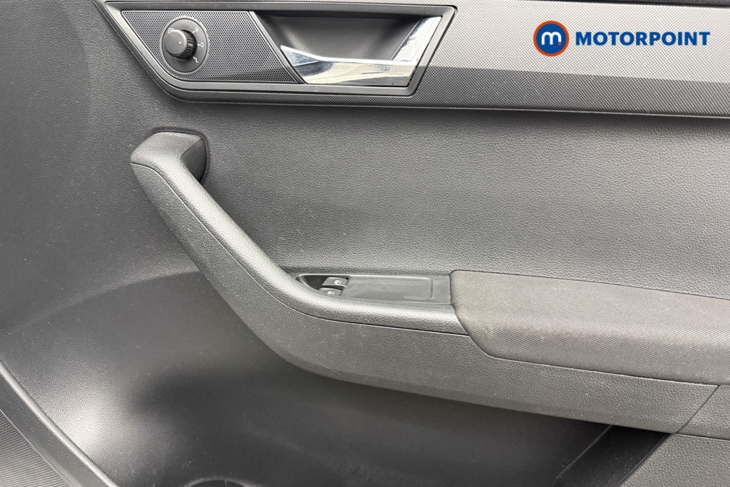 Skoda Fabia Colour Edition Manual Petrol Hatchback - Stock Number (1644210) - 17th supplementary image