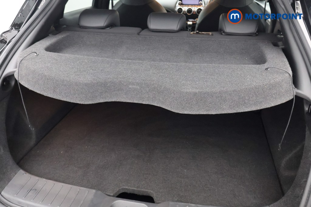 Nissan Juke N-Connecta Manual Petrol SUV - Stock Number (1644263) - 19th supplementary image