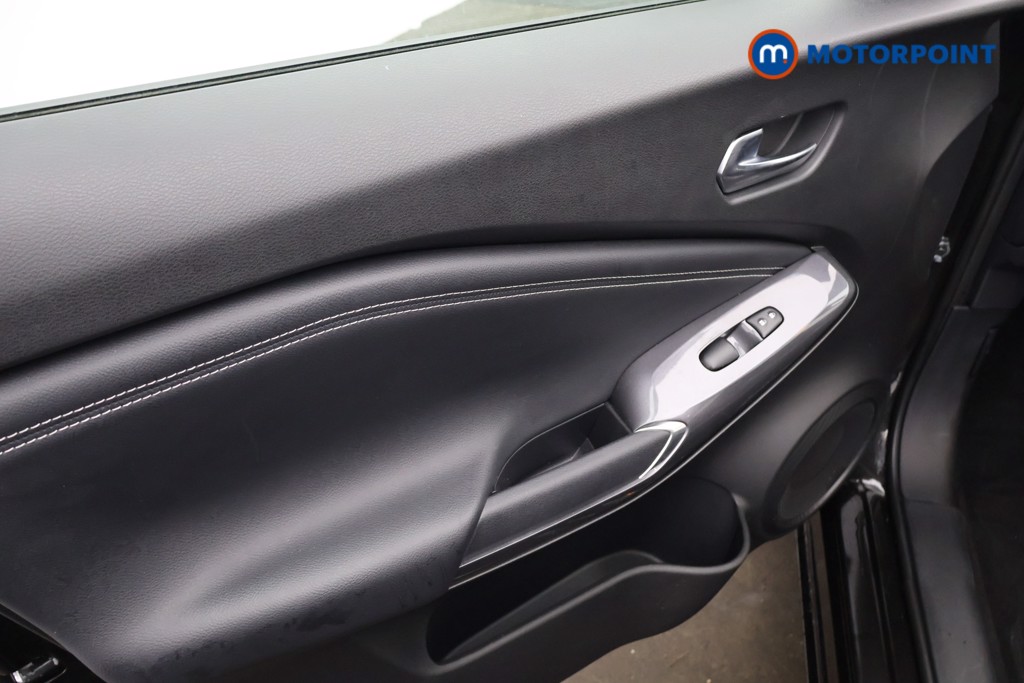 Nissan Juke N-Connecta Manual Petrol SUV - Stock Number (1644263) - 22nd supplementary image