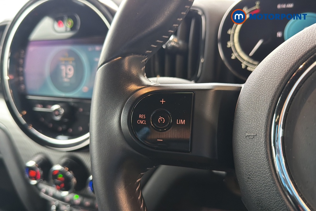 Mini Countryman Cooper Exclusive Manual Petrol SUV - Stock Number (1644364) - 4th supplementary image
