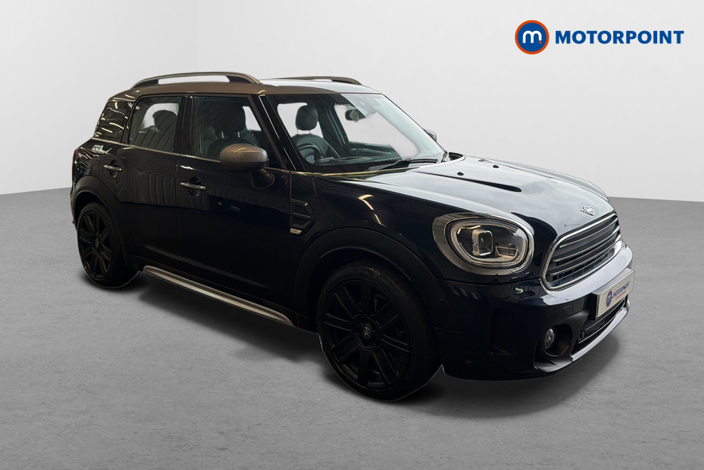 Mini Countryman Cooper Exclusive Manual Petrol SUV - Stock Number (1644364) - Drivers side front corner
