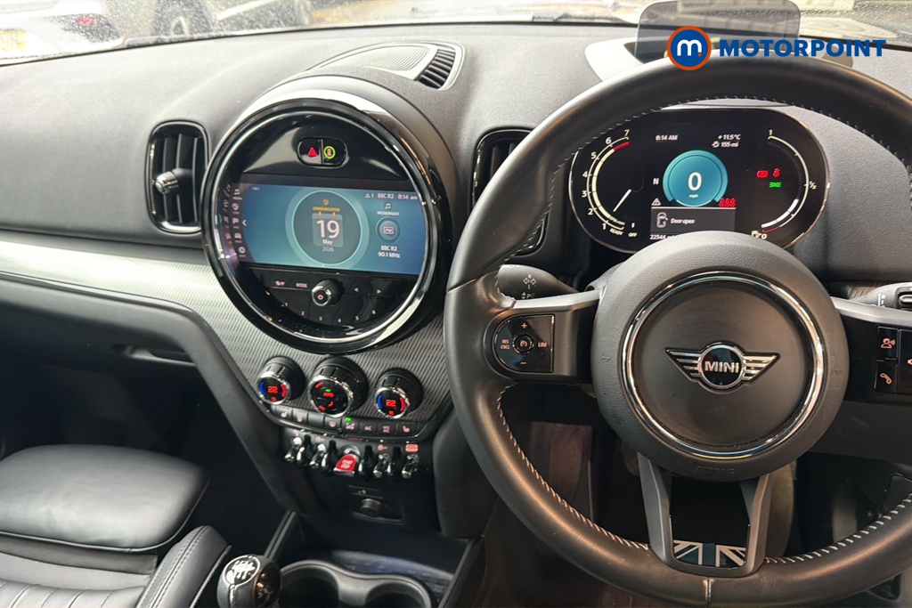 Mini Countryman Cooper Exclusive Manual Petrol SUV - Stock Number (1644364) - 1st supplementary image