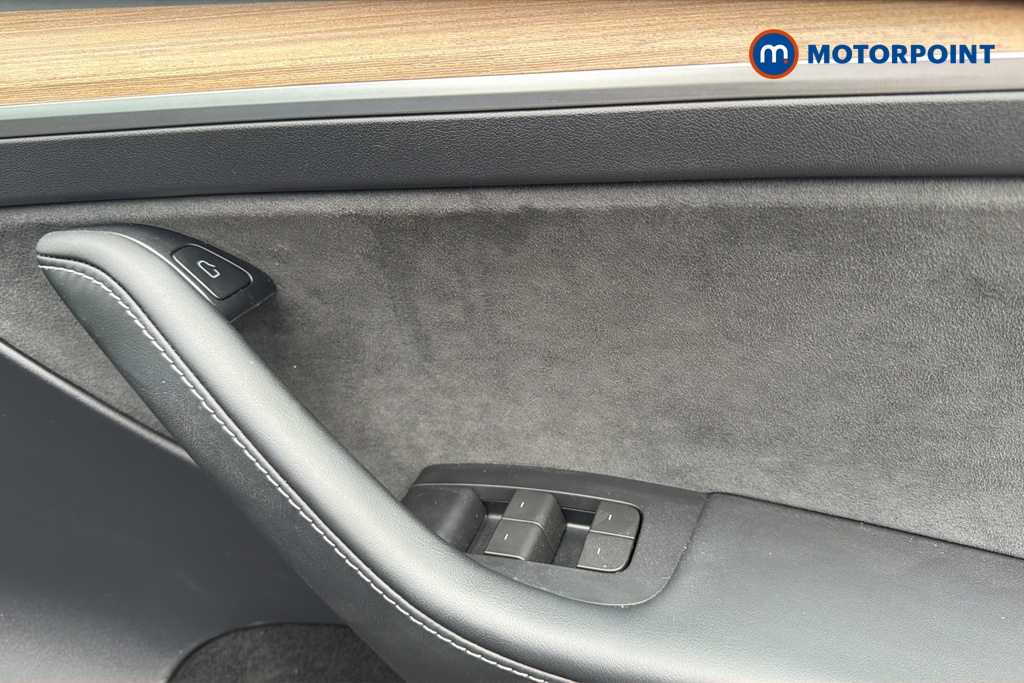Tesla Model Y Long Range Automatic Electric SUV - Stock Number (1644404) - 19th supplementary image