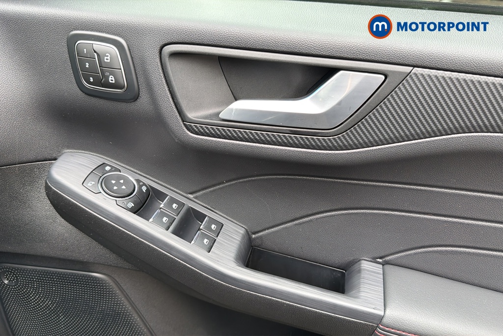 Ford Kuga St-Line Automatic Petrol-Electric Hybrid SUV - Stock Number (1644505) - 19th supplementary image