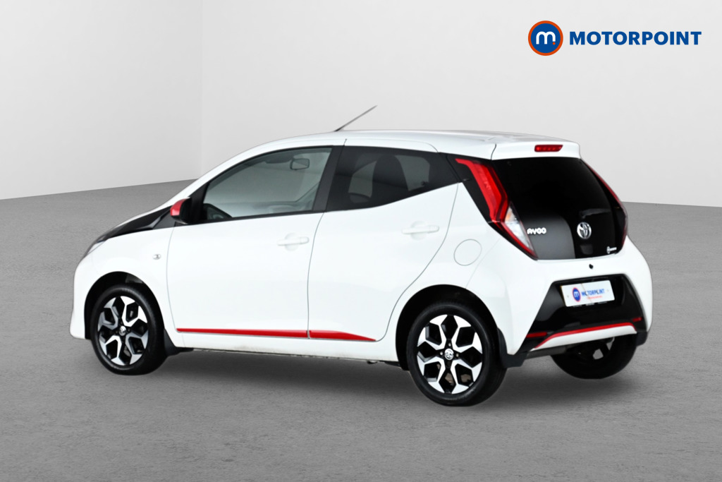 Toyota Aygo X-Trend Manual Petrol Hatchback - Stock Number (1644667) - Passenger side rear corner