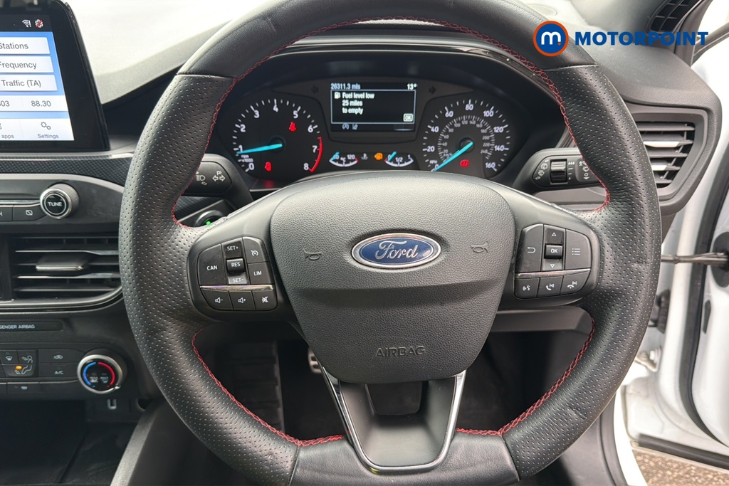 Ford Focus St-Line Manual Petrol Hatchback - Stock Number (1644806) - 2nd supplementary image