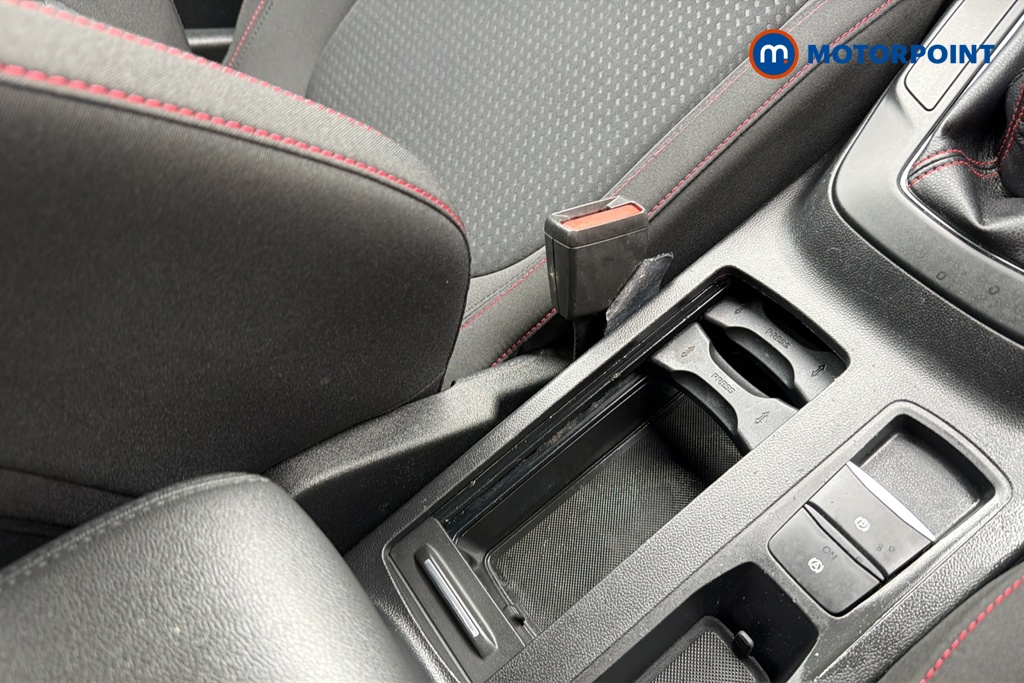 Ford Focus St-Line Manual Petrol Hatchback - Stock Number (1644806) - 16th supplementary image