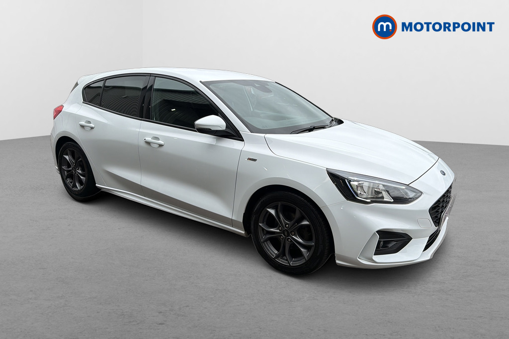 Ford Focus St-Line Manual Petrol Hatchback - Stock Number (1644806) - Drivers side front corner