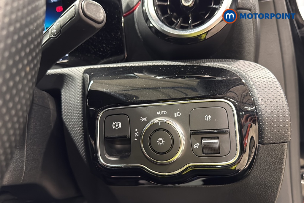 Mercedes-Benz A Class Amg Line Automatic Diesel Hatchback - Stock Number (1644882) - 11th supplementary image
