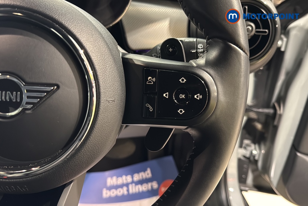 Mini Hatchback Cooper S Exclusive Automatic Petrol Hatchback - Stock Number (1644943) - 3rd supplementary image