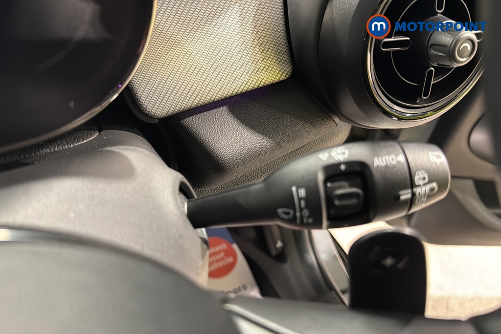 Mini Hatchback Cooper S Exclusive Automatic Petrol Hatchback - Stock Number (1644943) - 6th supplementary image