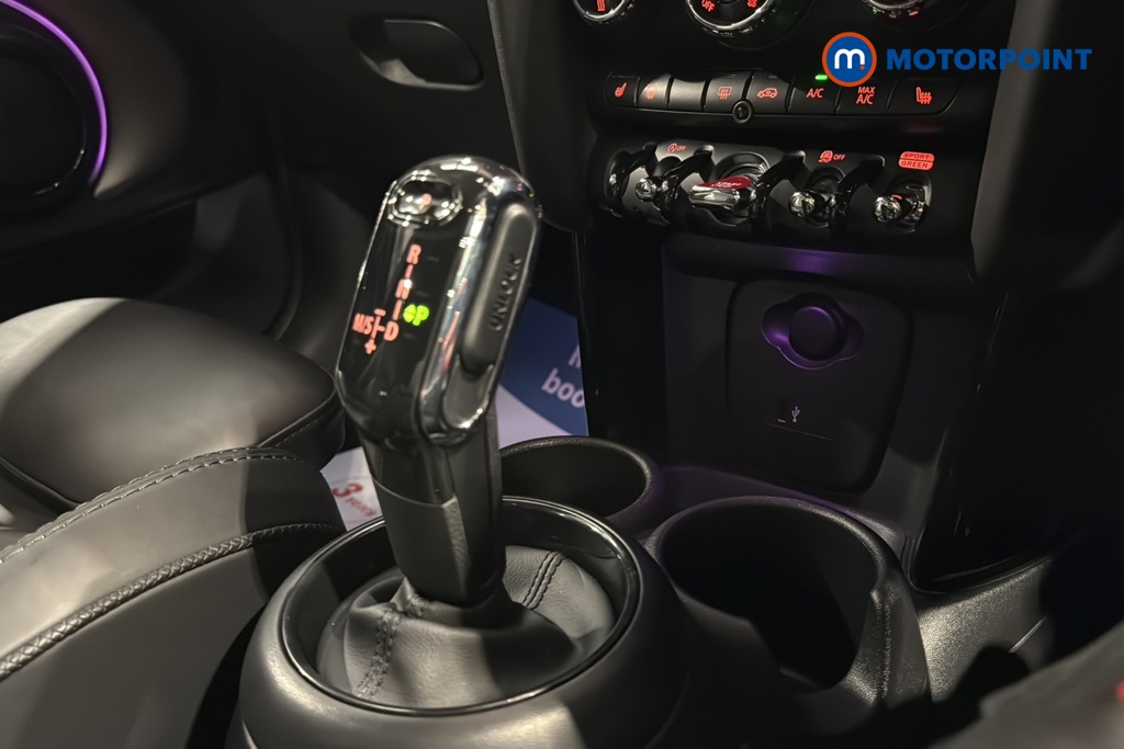 Mini Hatchback Cooper S Exclusive Automatic Petrol Hatchback - Stock Number (1644943) - 15th supplementary image