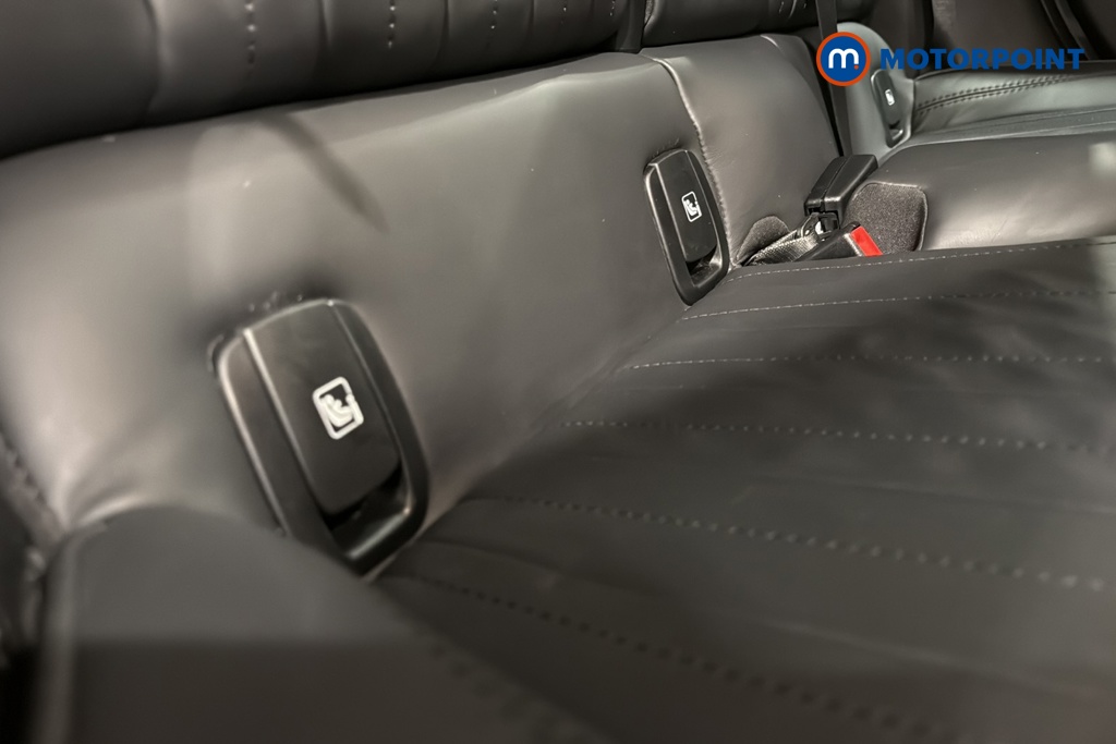 Mini Hatchback Cooper S Exclusive Automatic Petrol Hatchback - Stock Number (1644943) - 27th supplementary image