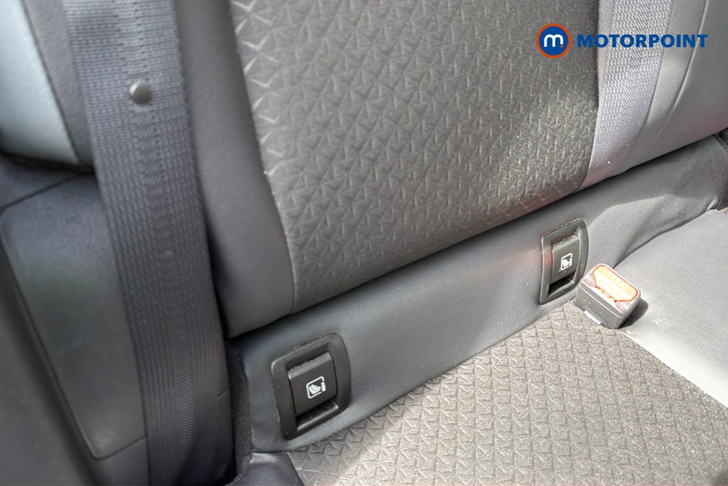 Nissan Juke N-Connecta Automatic Petrol-Electric Hybrid SUV - Stock Number (1609836) - 29th supplementary image